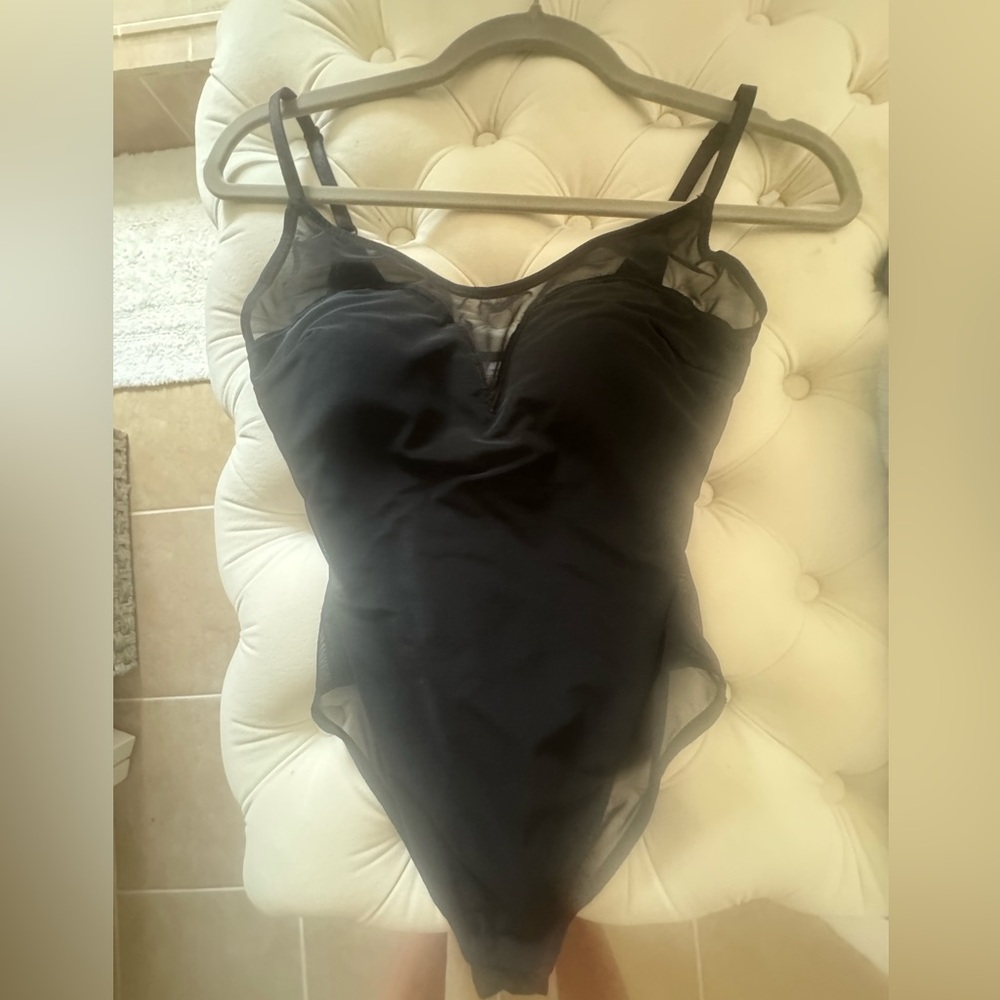 Popilush Mesh Slimming Black Women's Thong Bodysuit - Picture 3 of 4